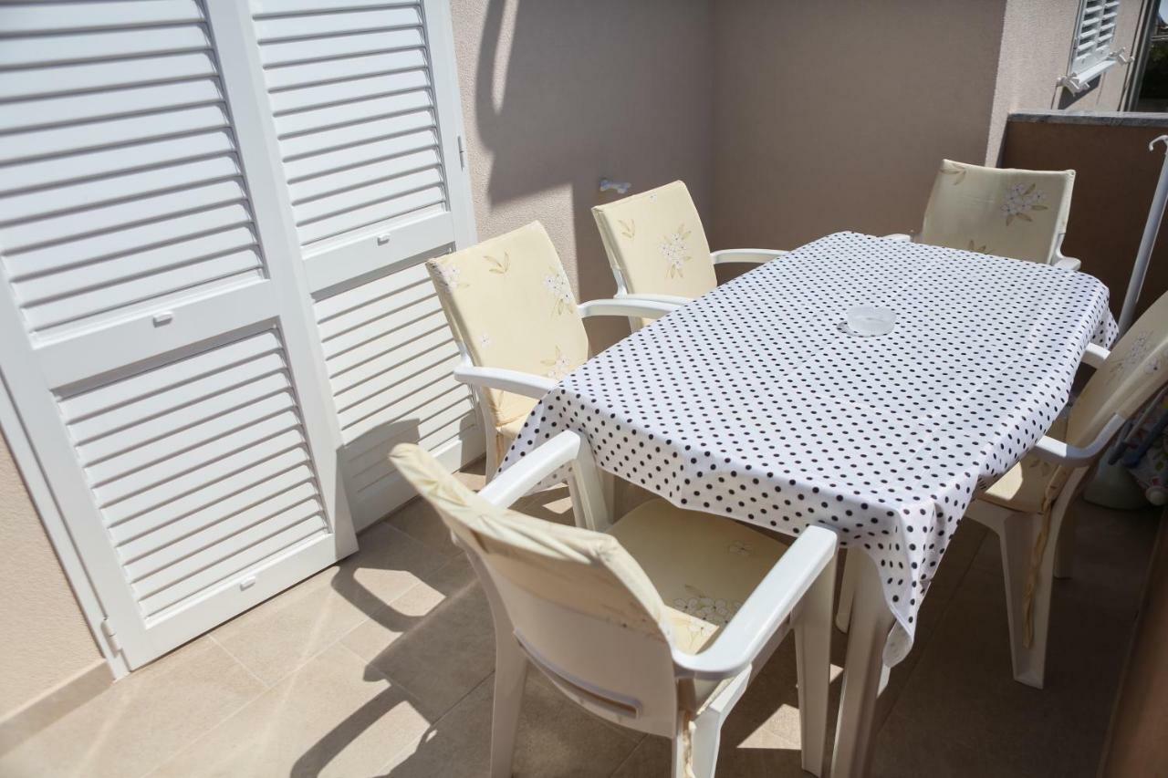 Apartman Diva Orebic Bagian luar foto